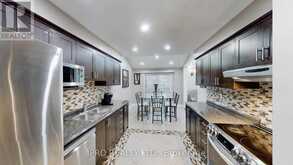 2798 LINDHOLM CRESCENT Mississauga