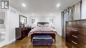 2798 LINDHOLM CRESCENT Mississauga