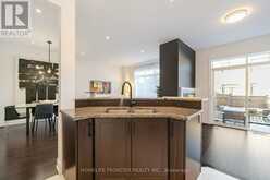 8 RUFFLE LANE Richmond Hill