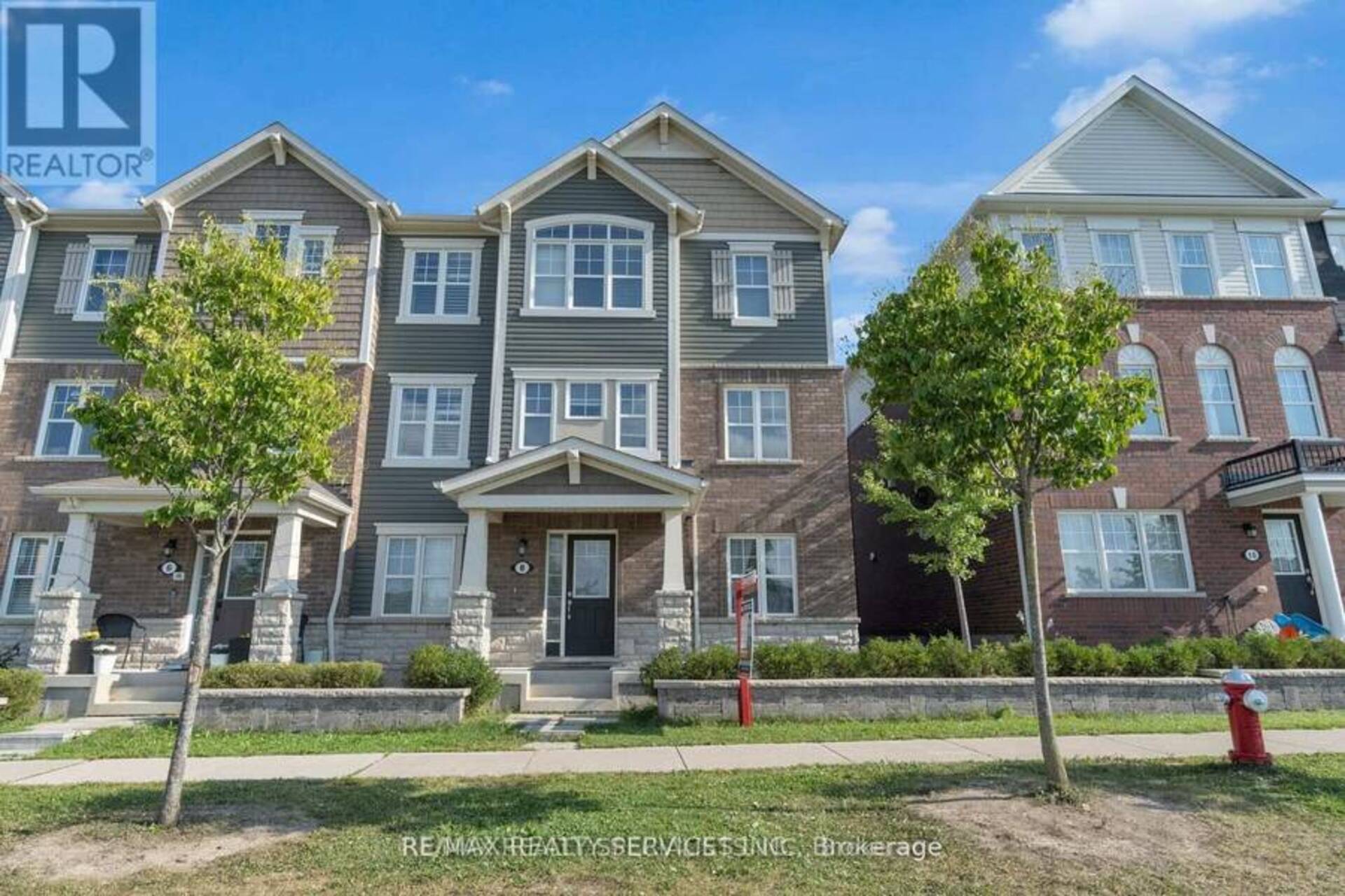 8 TOLEDO LANE Brampton