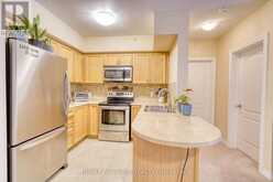 210 - 39 FERNDALE DRIVE S Barrie