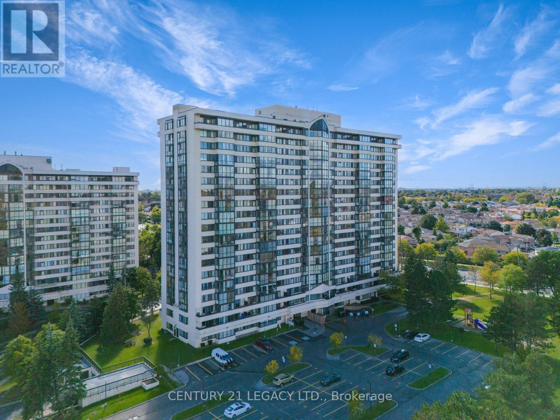 1410 - 10 MARKBROOK LANE Toronto