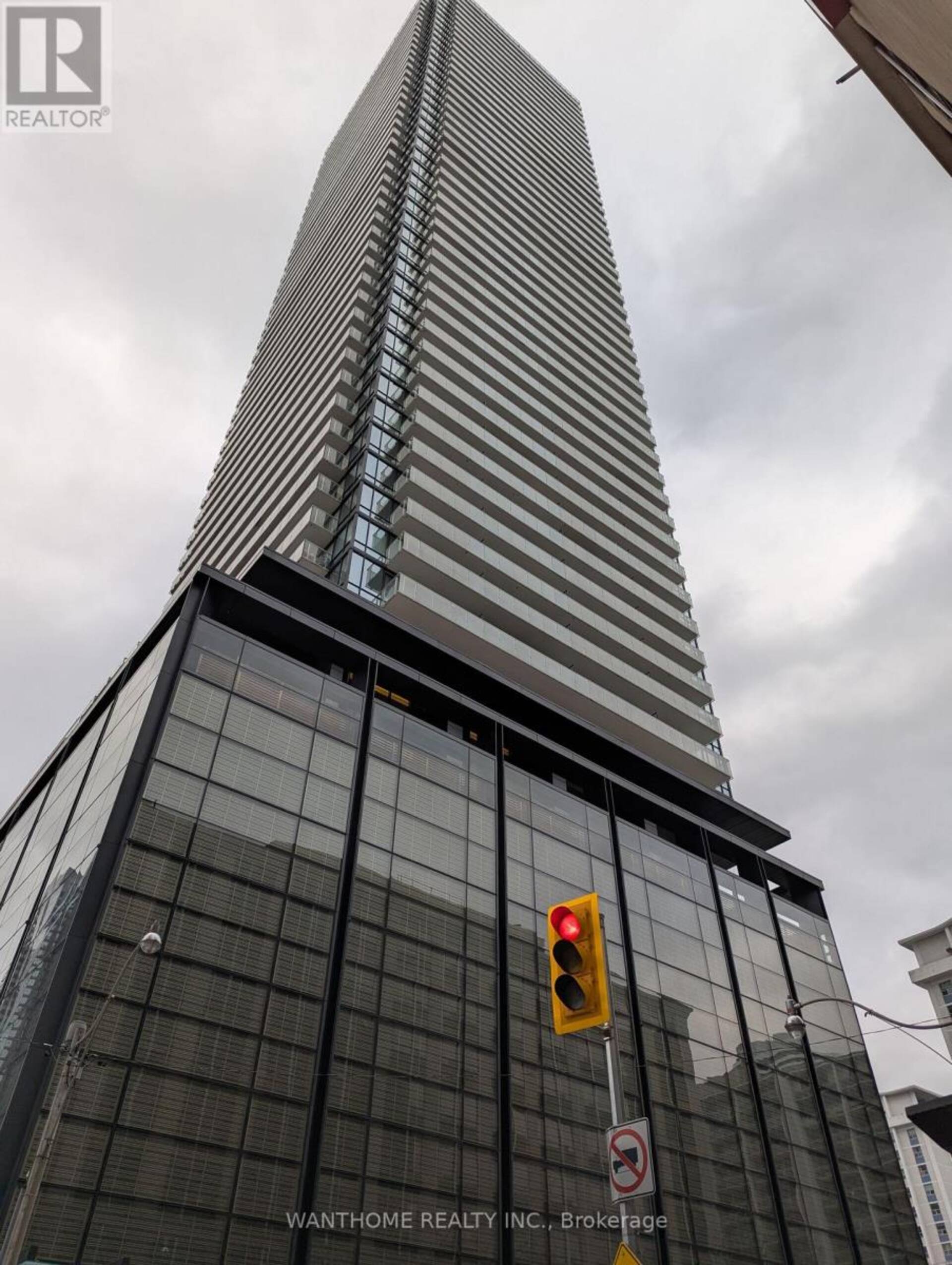 2305 - 501 YONGE STREET Toronto