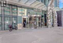 416 - 1 BLOOR STREET E Toronto