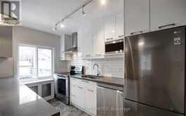 5 - 1571 MOUNT PLEASANT ROAD Toronto