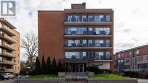 401 - 371 LAKESHORE ROAD W Mississauga