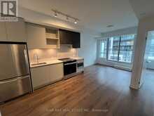 424 - 395 DUNDAS STREET W Oakville