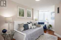 PH214 - 120 PROMENADE CIRCLE Vaughan