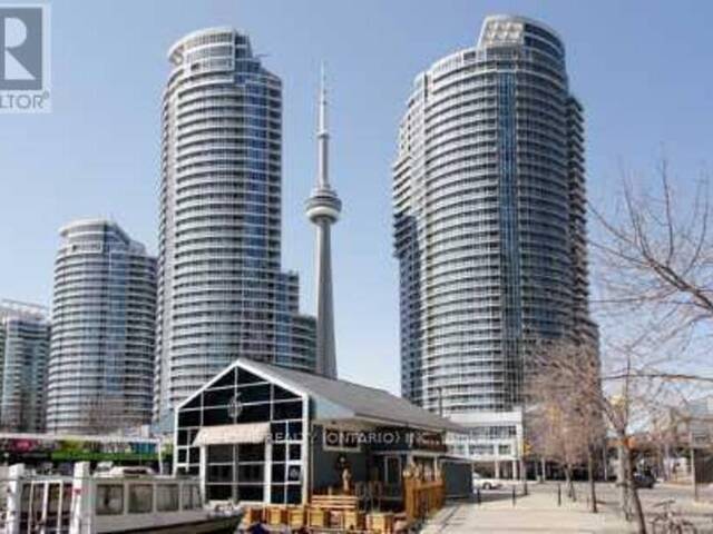 1409 - 218 QUEENS QUAY W Toronto Ontario