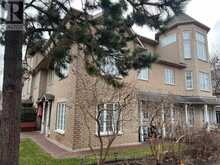 22 BDRM - 10 COX BOULEVARD Markham