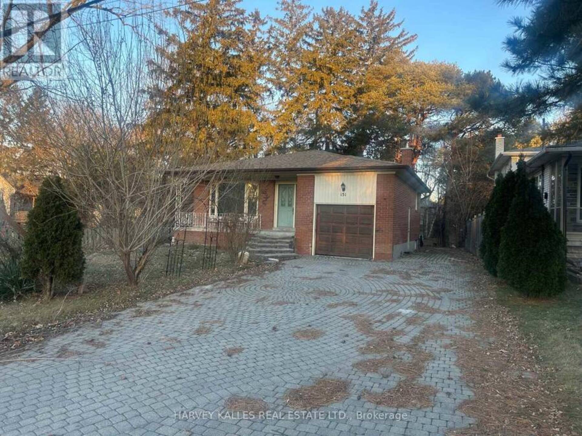 151 HENDERSON AVENUE Markham