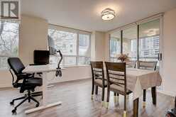 303 - 238 DORIS AVENUE Toronto