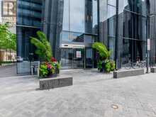 505 - 1080 BAY STREET Toronto