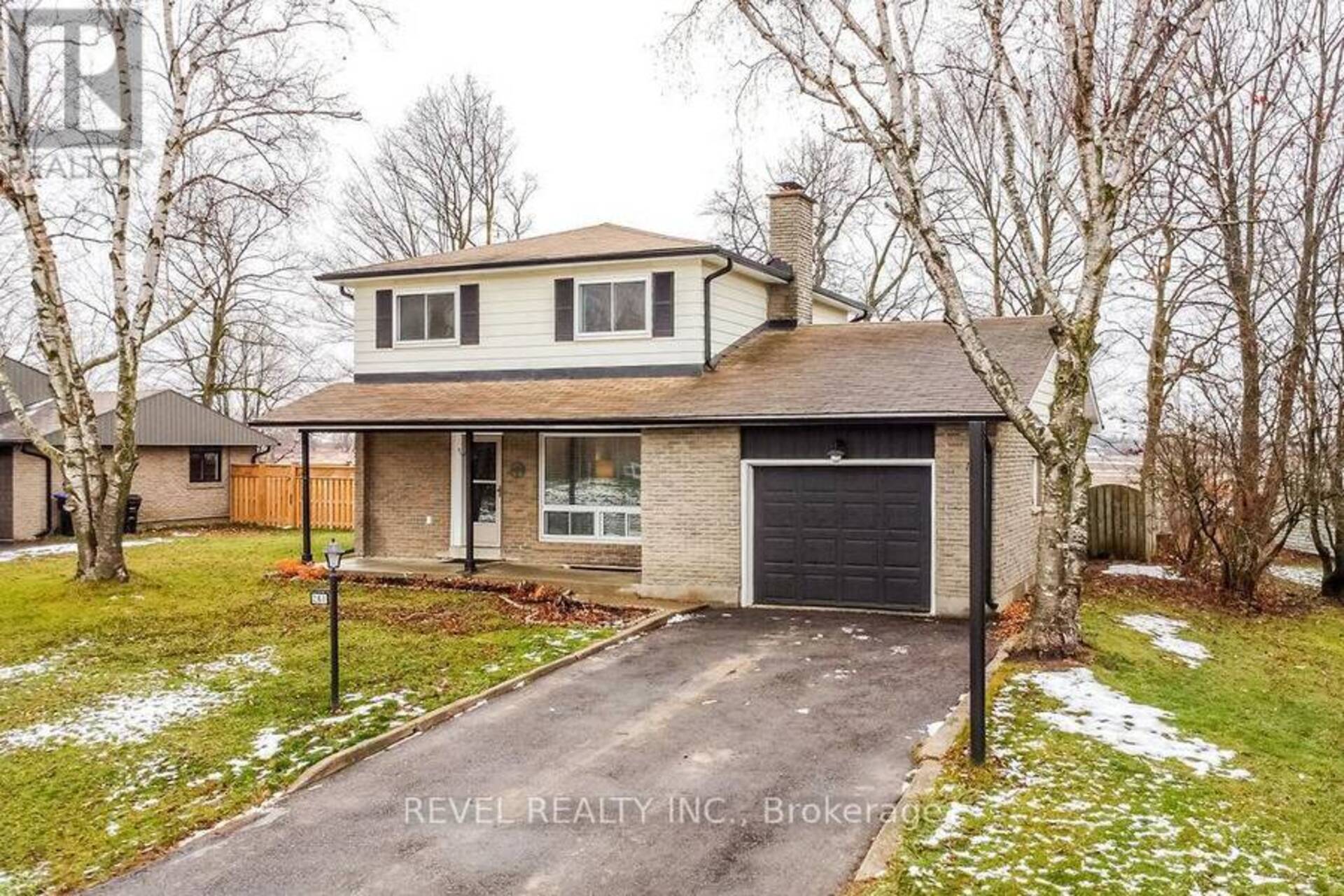 261 NELSON CRESCENT Innisfil