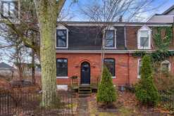 137 SUMMERHILL AVENUE Toronto