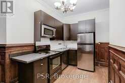 200 - 678 HURON STREET Toronto