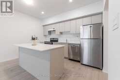 205 - 15 KNEESHAW DRIVE Barrie