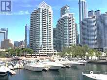 206 - 228 QUEENS QUAY W Toronto