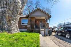 5 ELWARD BOULEVARD Toronto