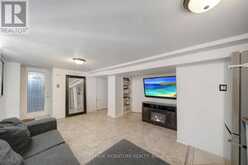 5 ELWARD BOULEVARD Toronto