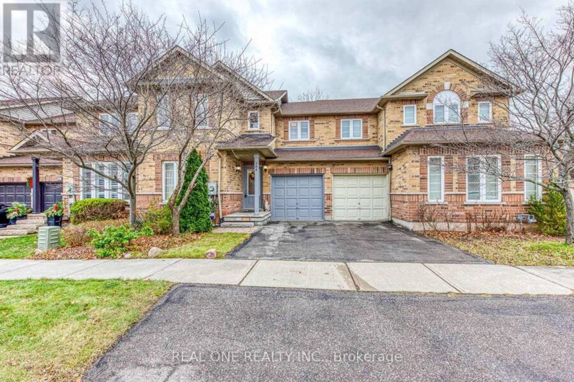 384 KITTRIDGE ROAD Oakville