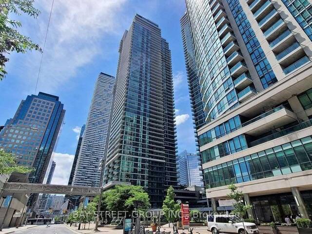 2907 - 33 BAY STREET Toronto Ontario