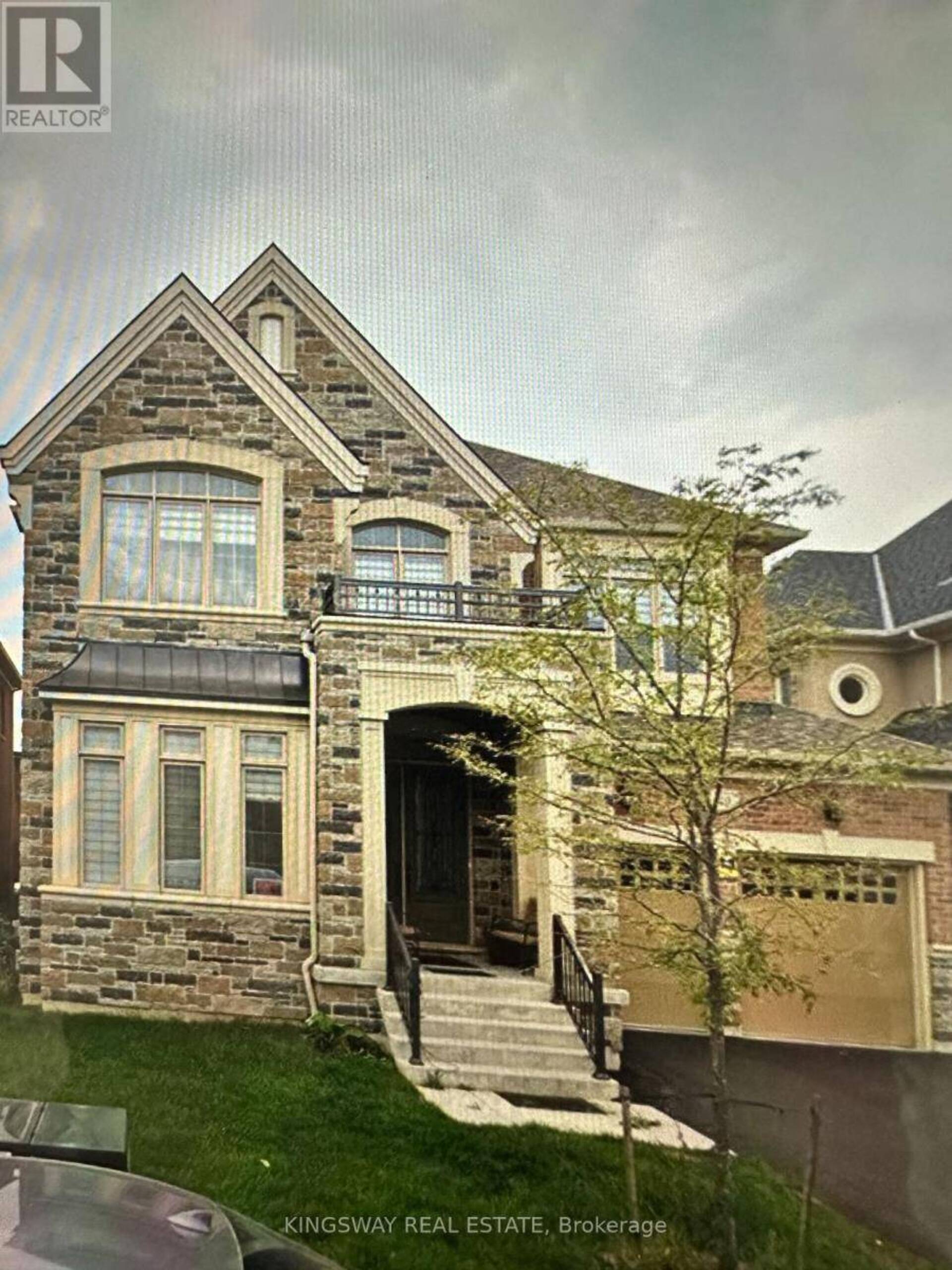 12 ERINTOWN CRESCENT Brampton