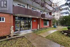 306 - 800 KENNEDY Road Toronto