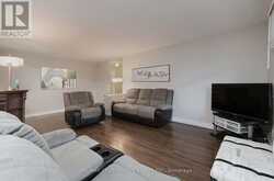 306 - 800 KENNEDY Road Toronto