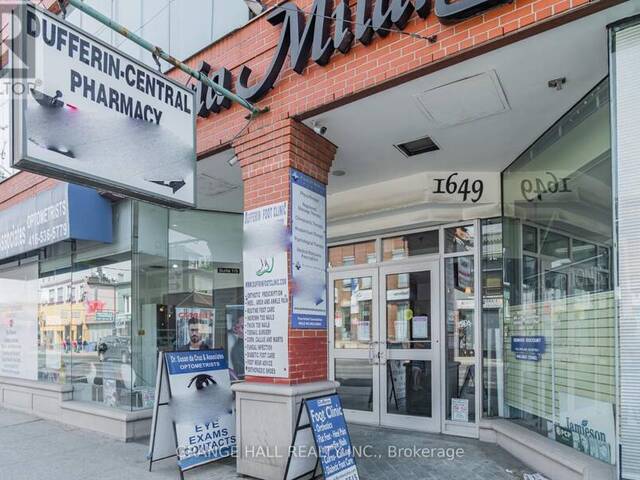 204 - 1649 DUFFERIN STREET Toronto Ontario