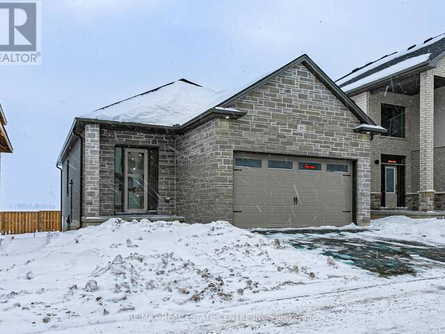 19 - 7966 FALLON DRIVE Lucan Biddulph Ontario