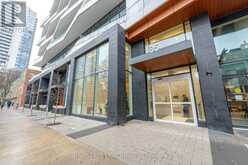 2115 - 85 WOOD STREET Toronto