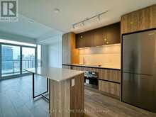 2110 - 7950 BATHURST STREET Vaughan