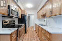 203 - 11 WOODMAN DRIVE S Hamilton