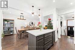 7 NORTH HEIGHTS ROAD Toronto