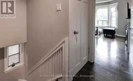 176 ROSEMOUNT AVENUE Toronto