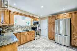 33 HERKLEY DRIVE Brampton