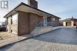 88 PLUNKETT ROAD Toronto