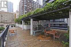 2101 - 25 CARLTON STREET Toronto