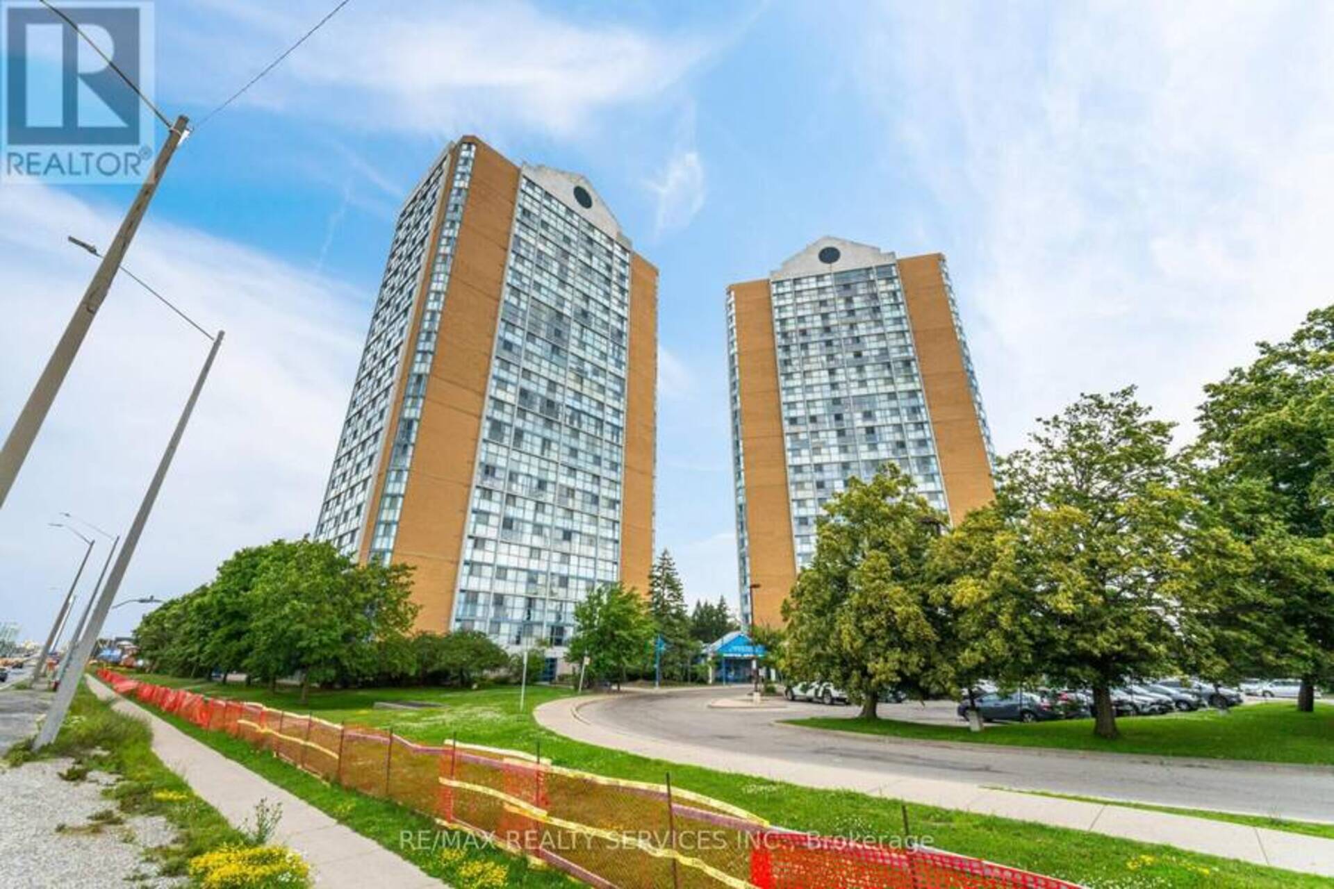 501 - 25 TRAILWOOD DRIVE Mississauga