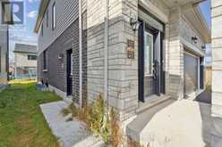 UPPER - 137 TERRY FOX DRIVE W Barrie