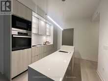 1107 - 11 YORKVILLE AVENUE Toronto