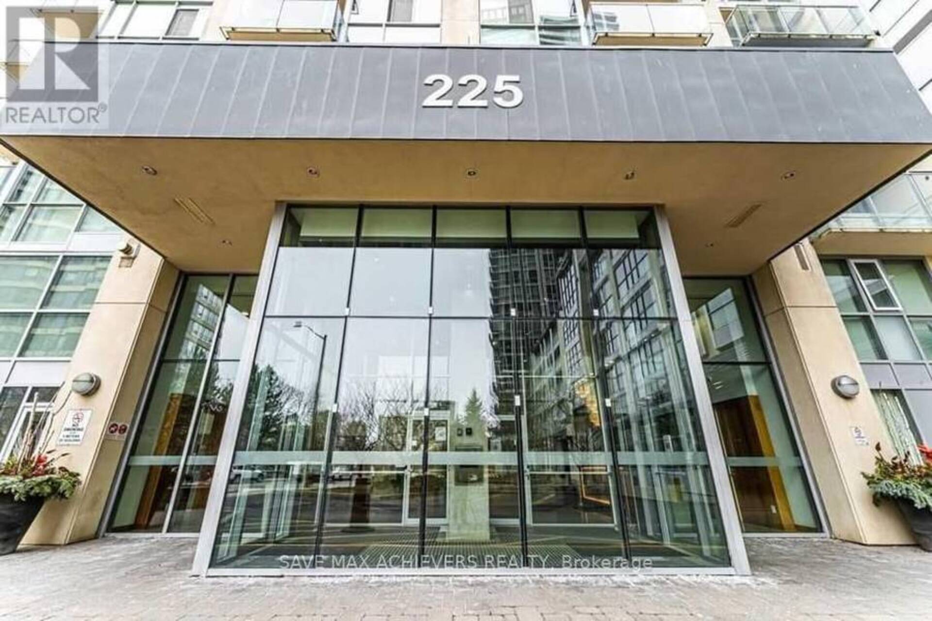 2702 - 225 WEBB DRIVE Mississauga