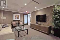 405 - 1717 AVENUE ROAD Toronto