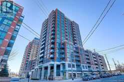 810 - 31 TIPPETT ROAD Toronto