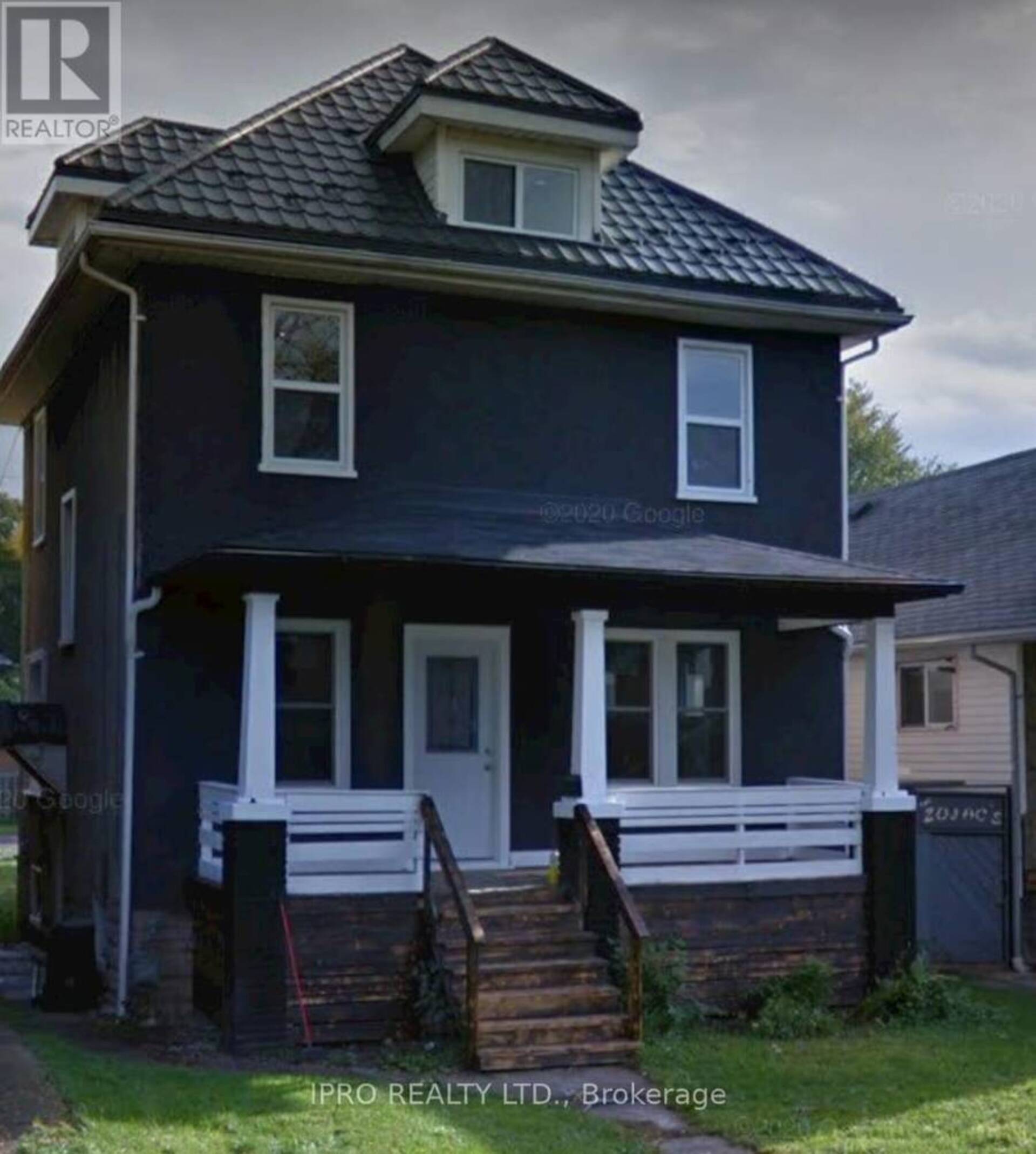 952 BRUCE AVENUE Windsor