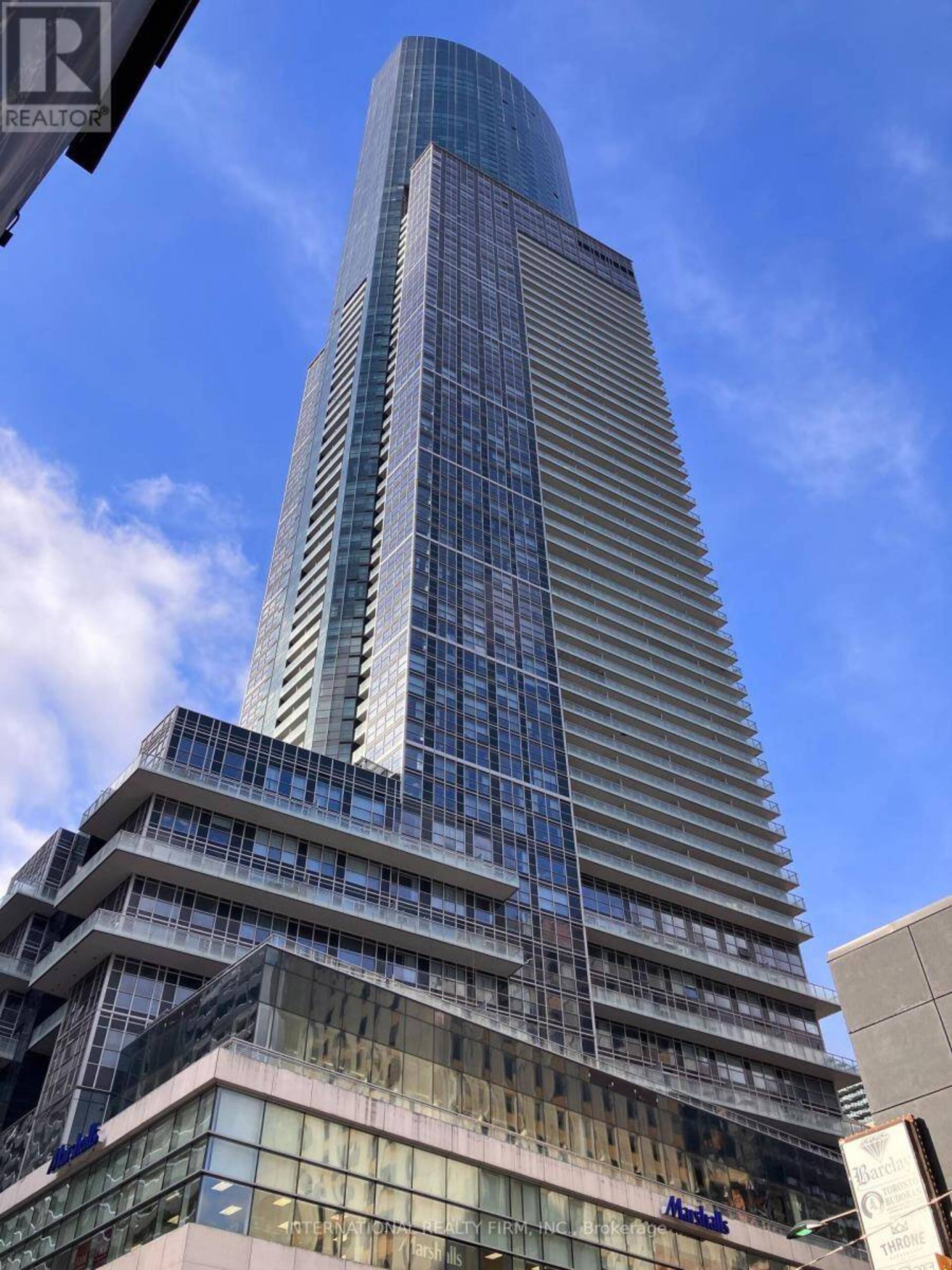 6805 - 388 YONGE STREET Toronto