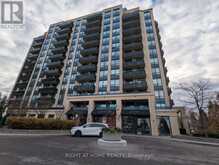 704 - 520 STEELES AVE WEST AVENUE W Vaughan