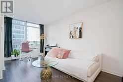 827 - 525 WILSON AVENUE Toronto