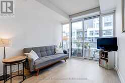 1516 - 27 BATHURST STREET W Toronto